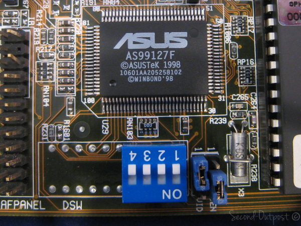 ASUS A7A266 - motherboard - ATX - Socket A - Image 4