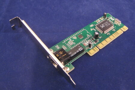 Realtek – RTL8139D 10/100 PCI Ethernet Adapter