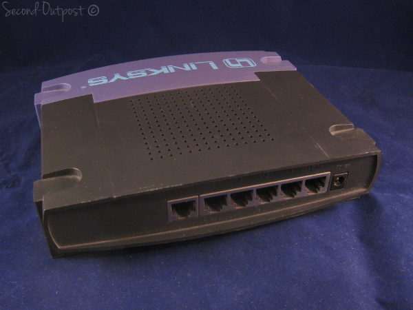 Repræsentere Orient chance Linksys BEFSR41 EtherFast Cable/DSL Router - 4-Port Switch