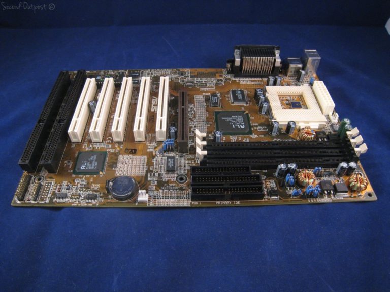 Asus P5A Motherboard - ATX - Socket 7 - ALADDiN V