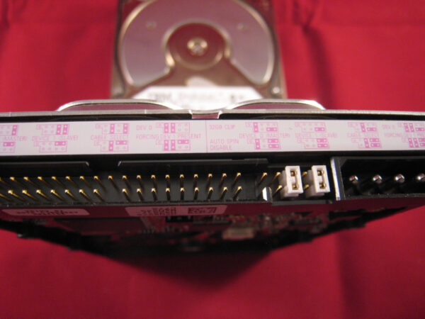 IBM Deskstar IC35L040AVVN07 0