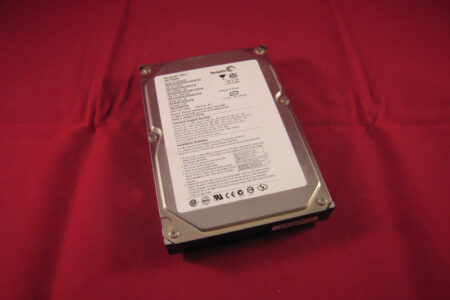 Seagate ST3200822A 7200.7 200GB 7200RPM IDE Ultra ATA/100 Hard Drive